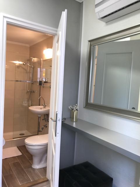 Lika Panzio Gyula Hotell Exteriör bild